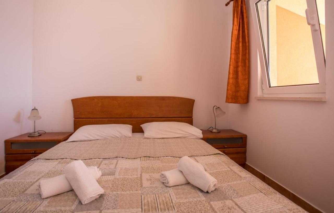 Apartmani Nikoletic Klek Exterior foto